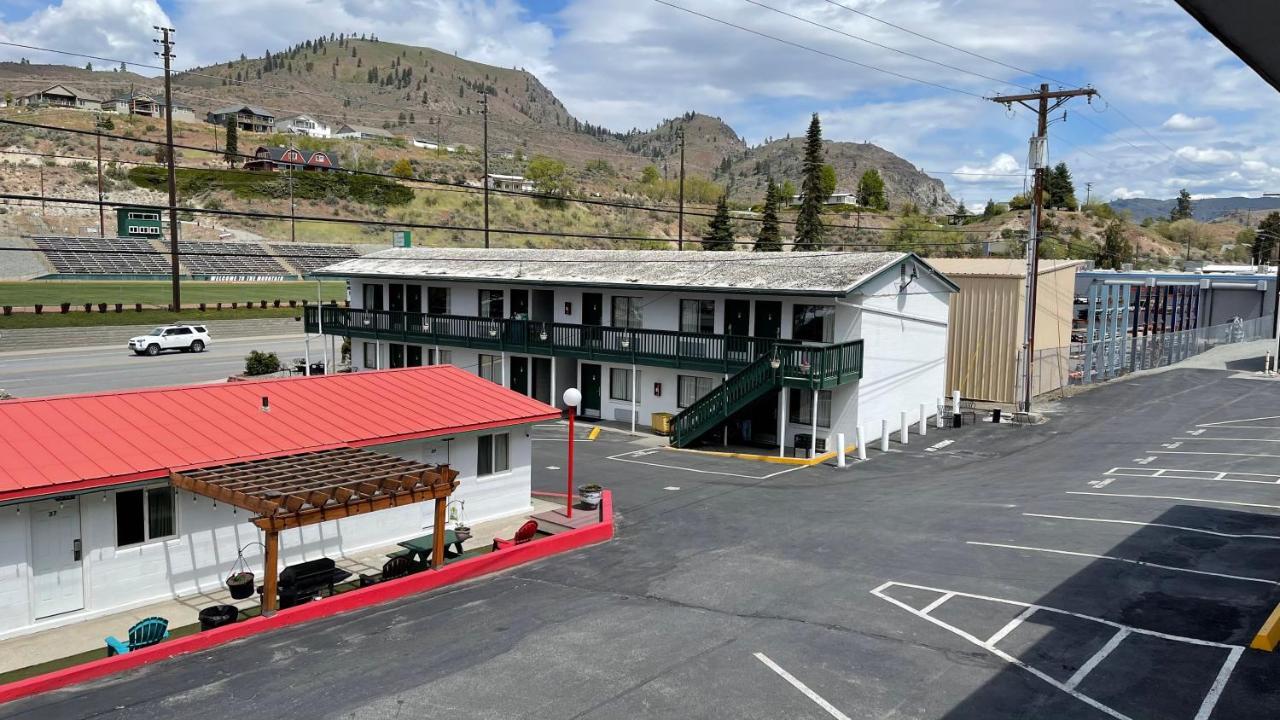 Apple Motel